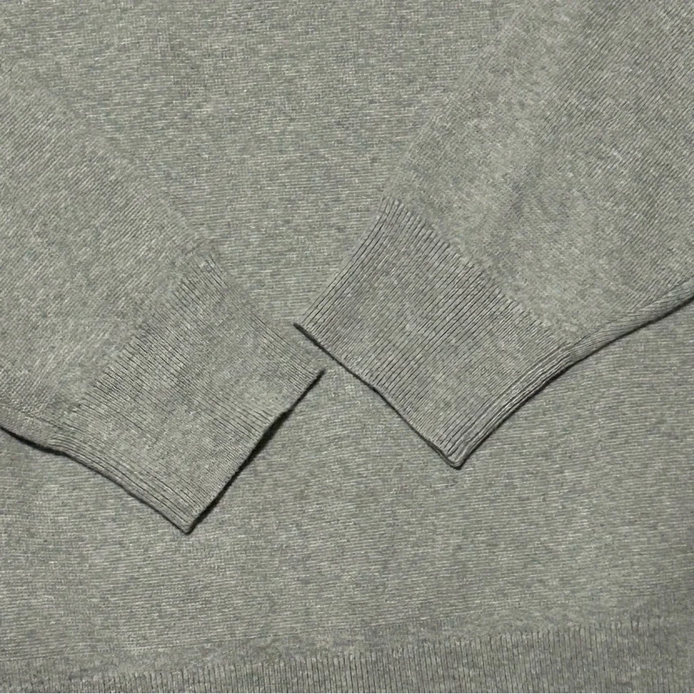 Uniqlo Men’s Cotton Blend Crewneck Sweater in Grey - S
